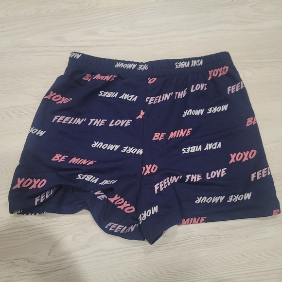 NEW Valentines Day Grayson Thread's Women's Pajama Short set size Medium - Picture 17 of 17